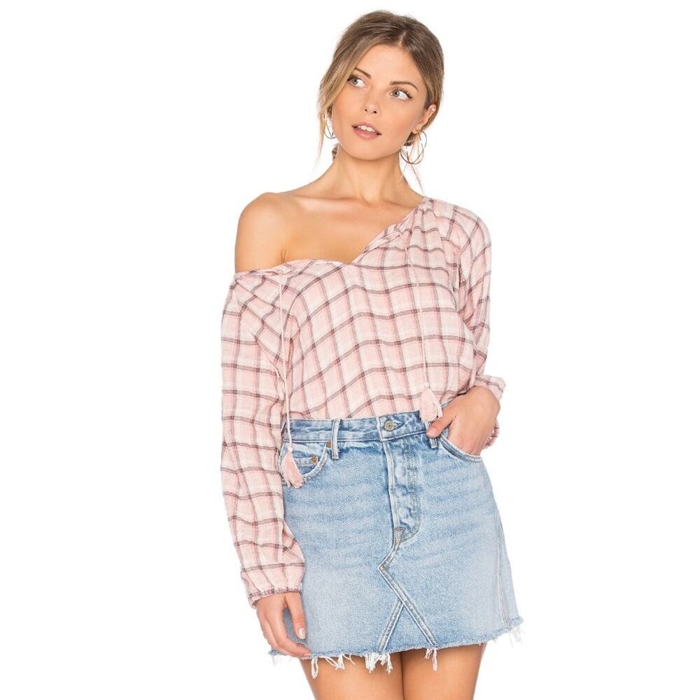 Soft Joie Women's Legaspi Plaid Pale Pink Blouse Tassel Top Blouse Size Medium